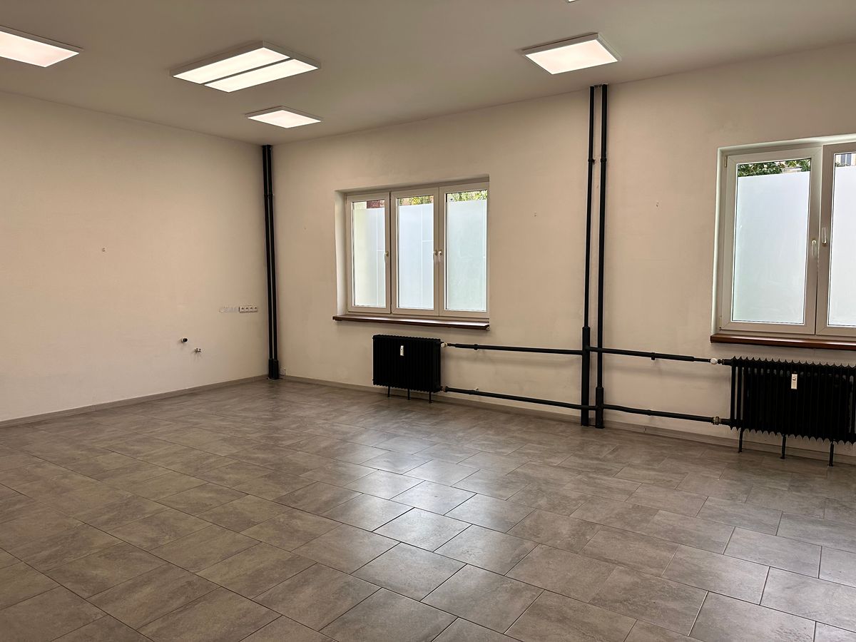 Pronájem komerční nemovitosti 72 m² – fotografie 4