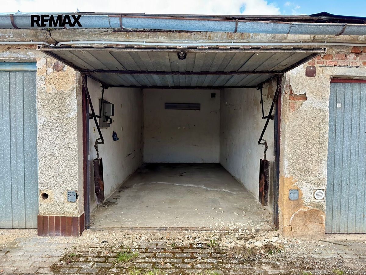 Prodej garáže 18 m² – fotografie 2