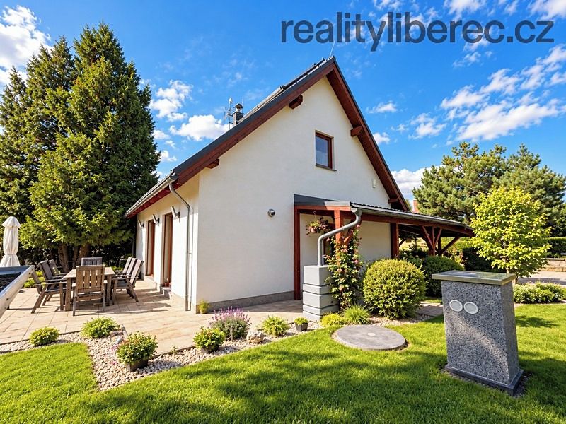Prodej rodinného domu 160 m², pozemek 1005 m² – fotografie 4