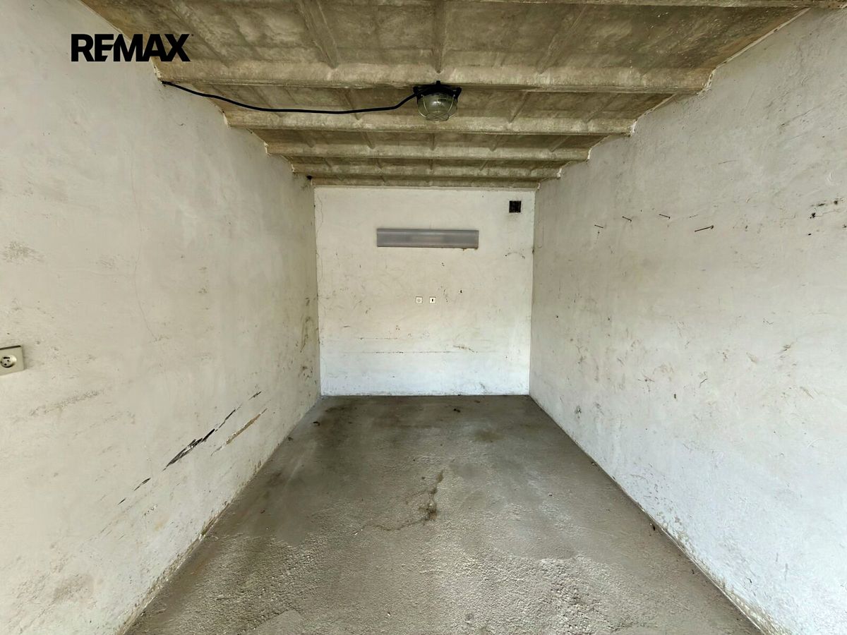 Prodej garáže 18 m² – fotografie 5