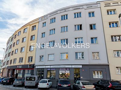 Pronájem obchodního prostoru 55 m²