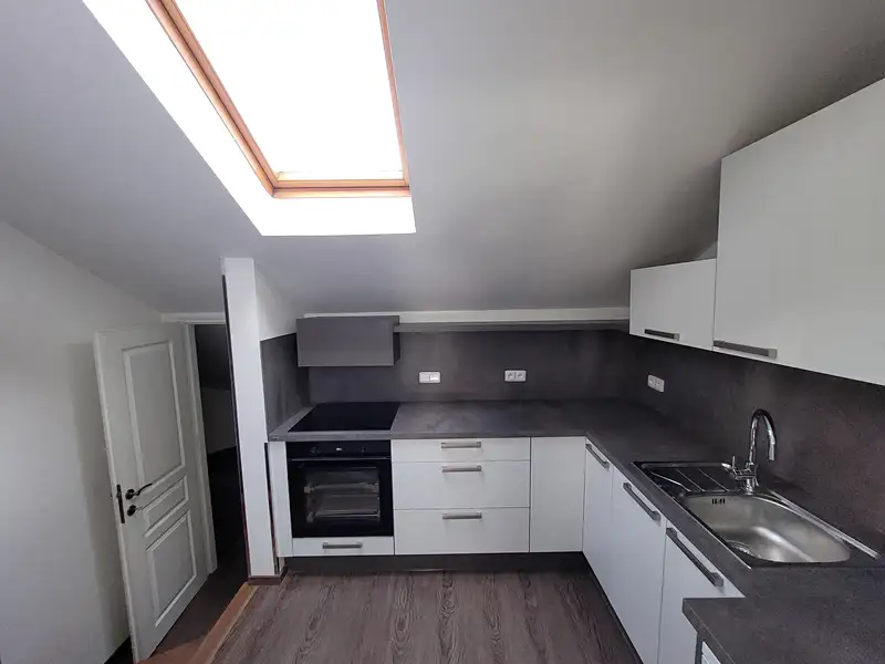 Pronájem bytu 2+1 105 m², Praha – náhled fotky 2