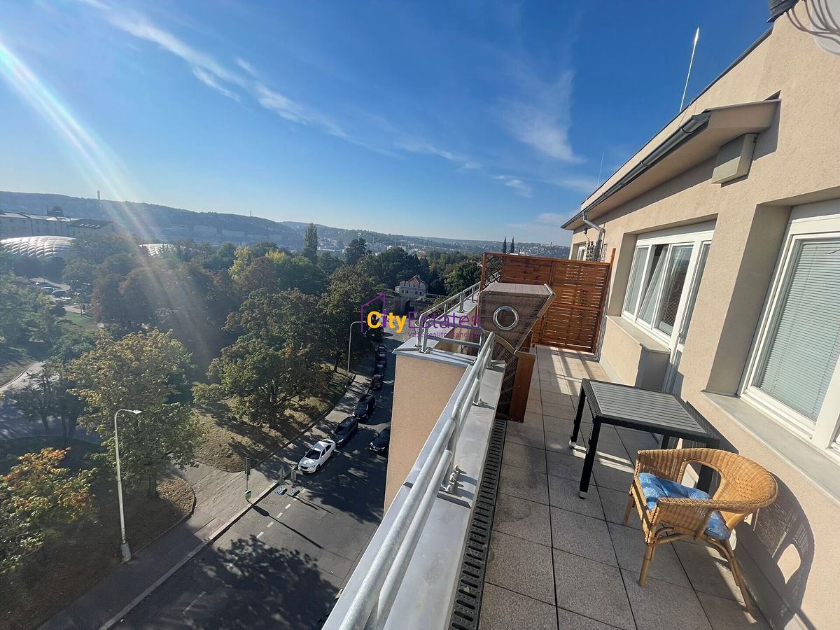 Pronájem bytu 2+1 59 m²