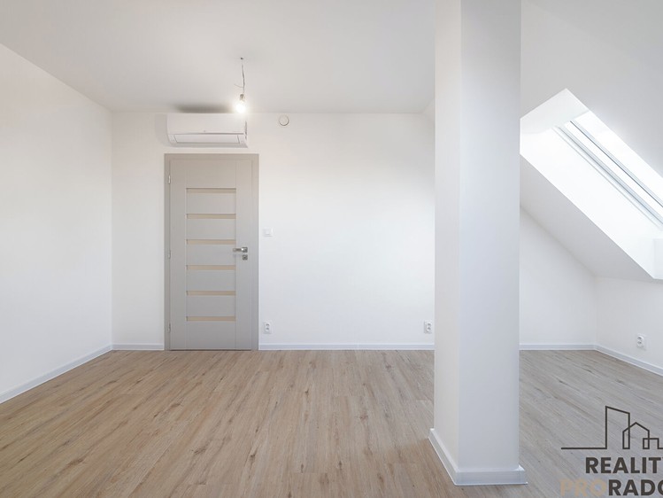 The 4+kk flat for sale, 170 m² (20 of 31)