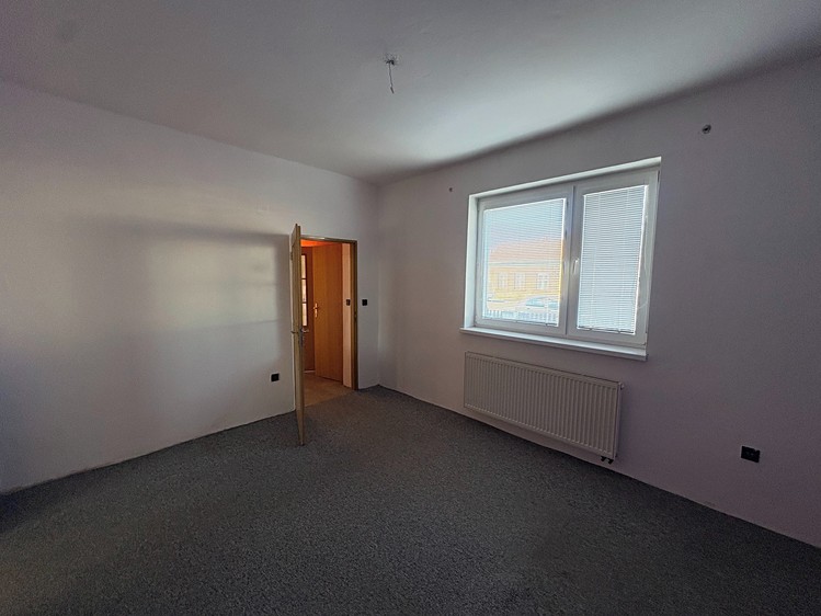 Prodej bytu 3+1, 63 m² (10 z 24)
