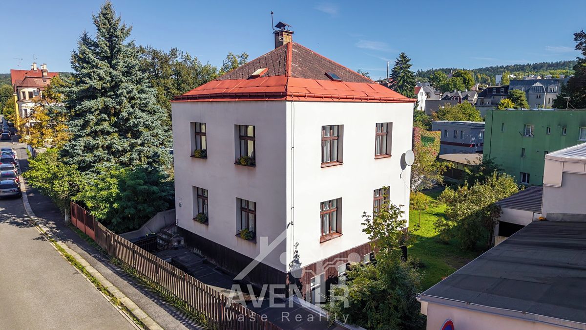 Prodej rodinného domu 220 m², pozemek 774 m², Jablonec nad Nisou – fotka 1 z 3