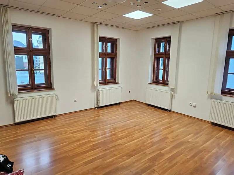 Pronájem kanceláře 55 m², Olomouc – náhled fotky 1