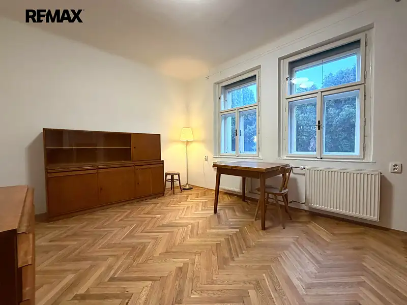 Pronájem rodinného domu 168 m², pozemek 1367 m², Praha – náhled fotky 3