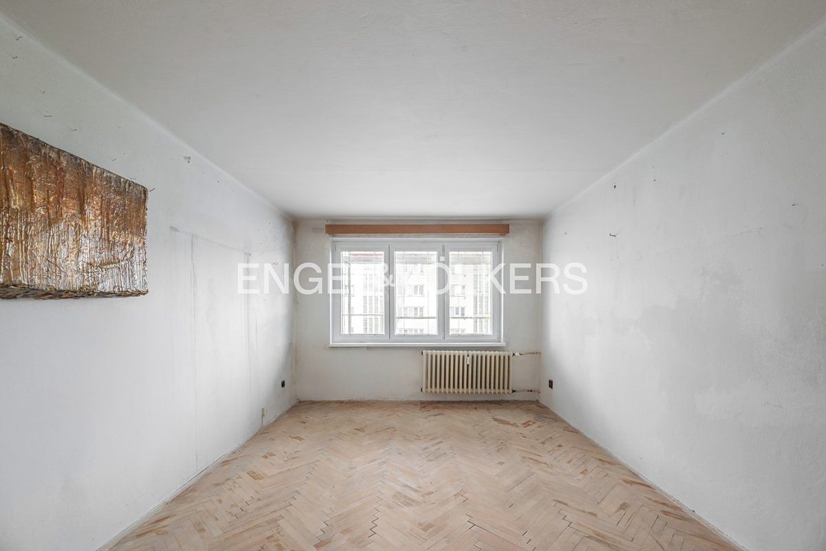 Prodej bytu 4+kk 72 m², Praha – fotka 1 z 3