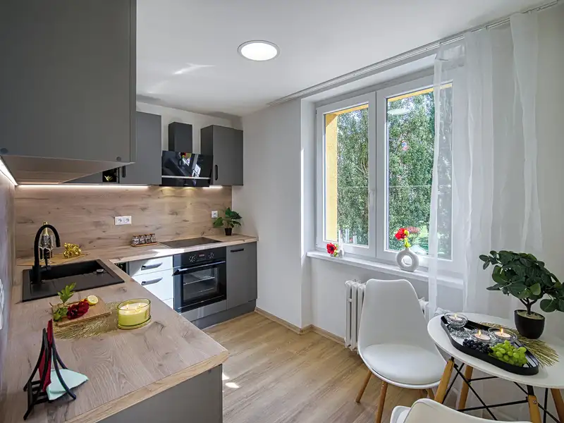 Pronájem bytu 2+1 52 m², Most – náhled fotky 1