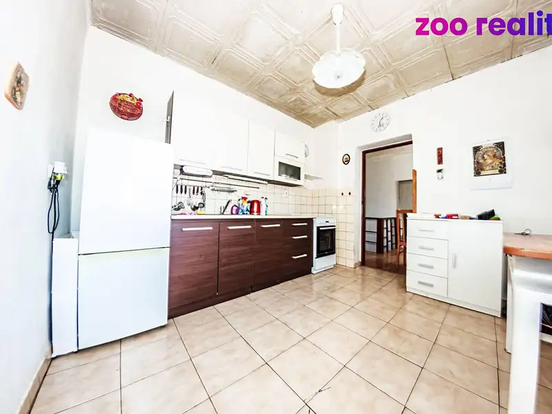 Prodej rodinného domu 187 m², pozemek 195 m², Svratka – náhled fotky 3