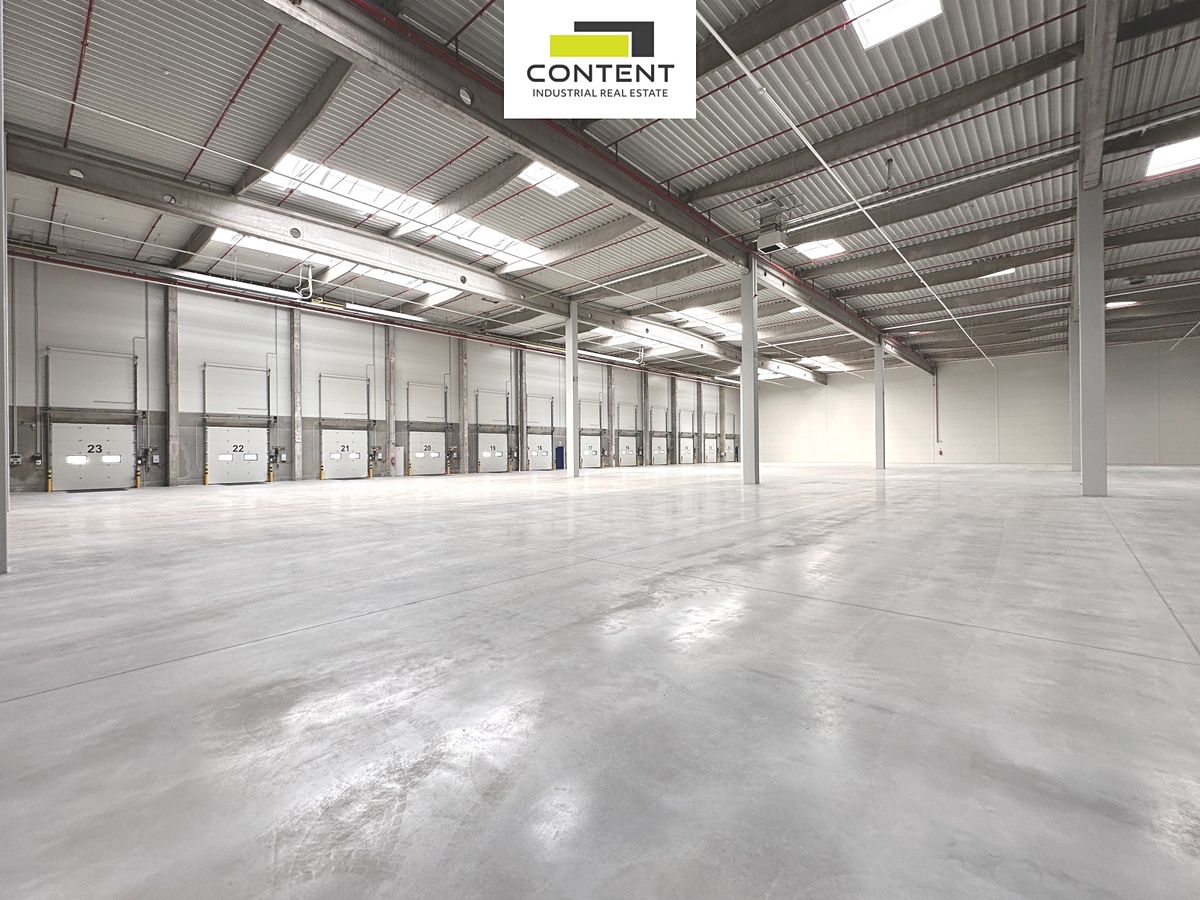 Pronájem výrobní haly, prostoru 12600 m², Zdice – fotka 1 z 3
