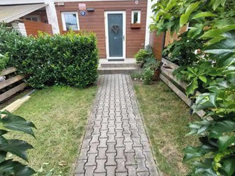 Dražba pozemku 32 m², Praha – náhled fotky 1