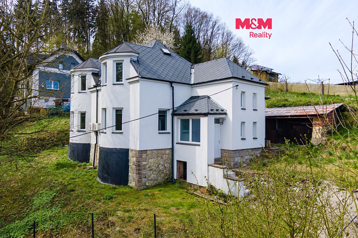 Prodej rodinného domu 198 m², pozemek 1224 m², Ústí nad Orlicí – fotka 1 z 3