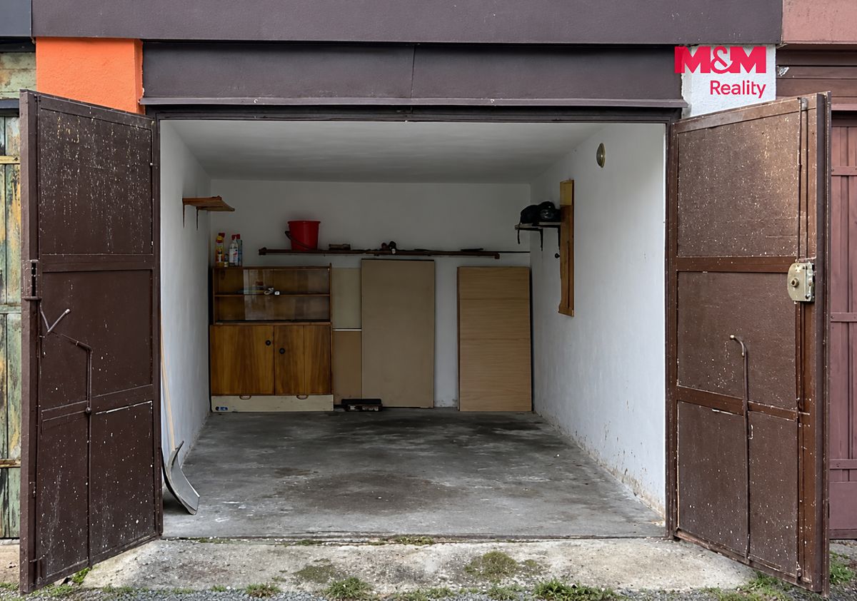 Prodej garáže 17 m² – fotografie 3