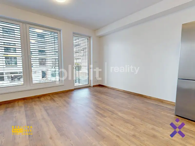 Pronájem bytu 1+kk 33 m², Uherský Brod – náhled fotky 3