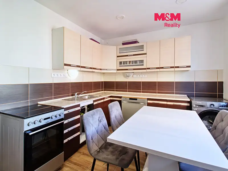 Prodej bytu 4+1, 88 m², Chomutov, Jirkov
