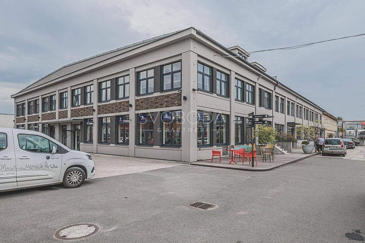 Pronájem obchodního prostoru 188 m², Hradec Králové – fotka 1 z 3
