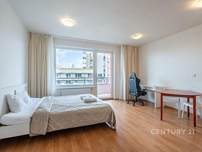 Pronájem bytu 1+kk 40 m²