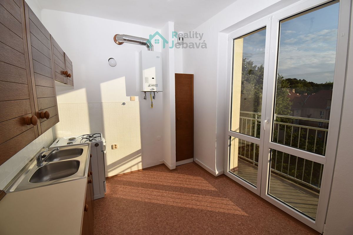 Pronájem bytu 2+1 53 m² – fotografie 2