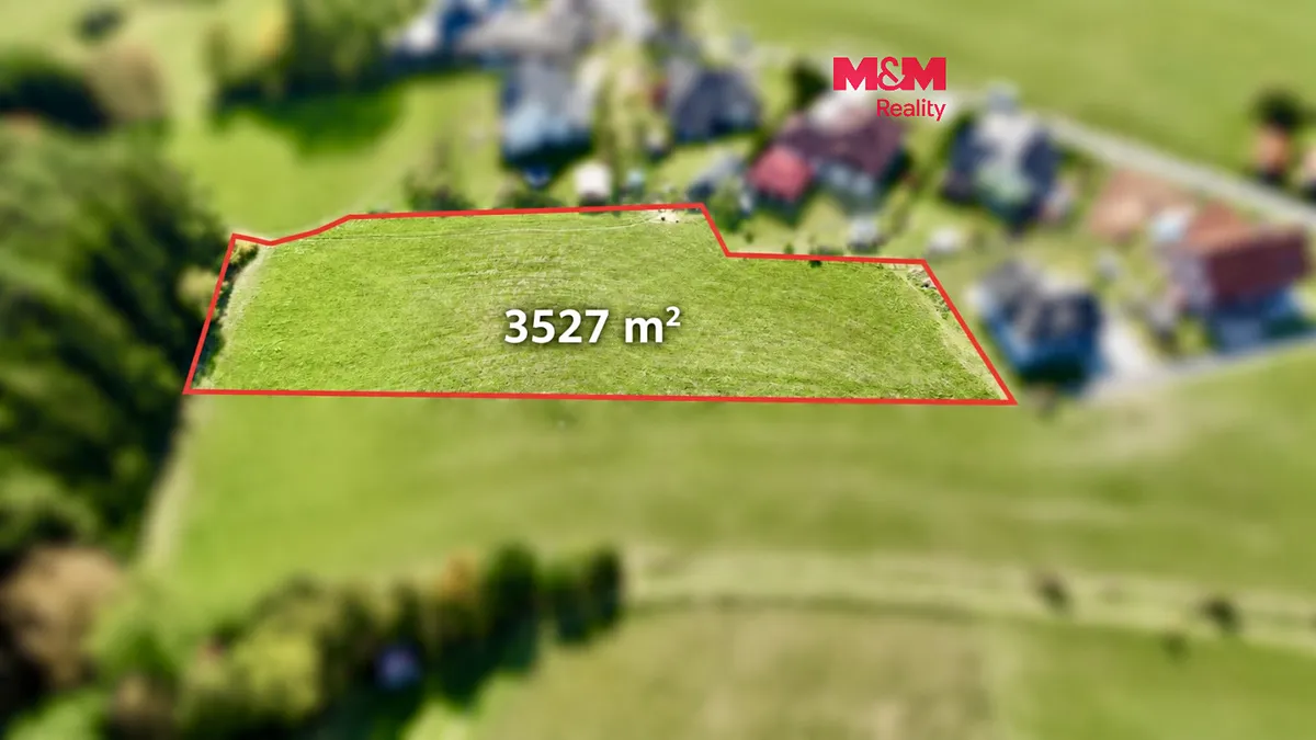 Prodej stavebního pozemku 3527 m²