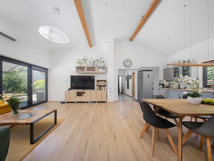 Prodej domu, 105 m² (2 z 34)