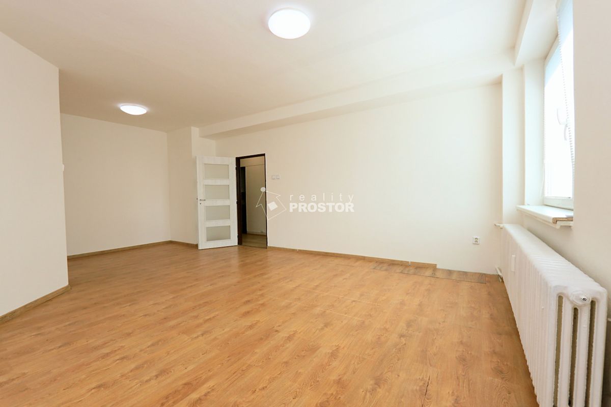 Pronájem bytu 3+1 71 m² – fotografie 3