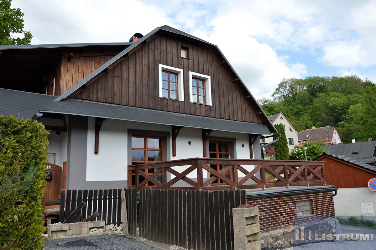 Pronájem rodinného domu 120 m², pozemek 163 m² – fotografie 2