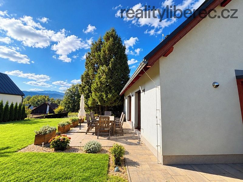 Prodej rodinného domu 160 m², pozemek 1005 m² – fotografie 5