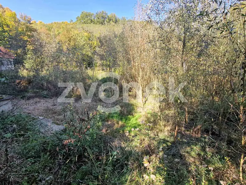 Prodej pozemku 3756 m², Halenkovice – náhled fotky 3