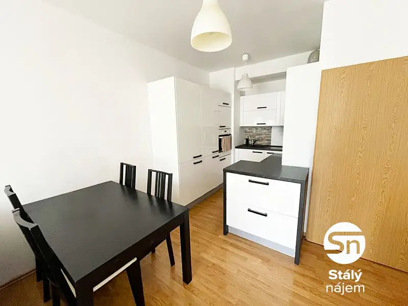 Pronájem bytu 2+kk 47 m², Praha – náhled fotky 2