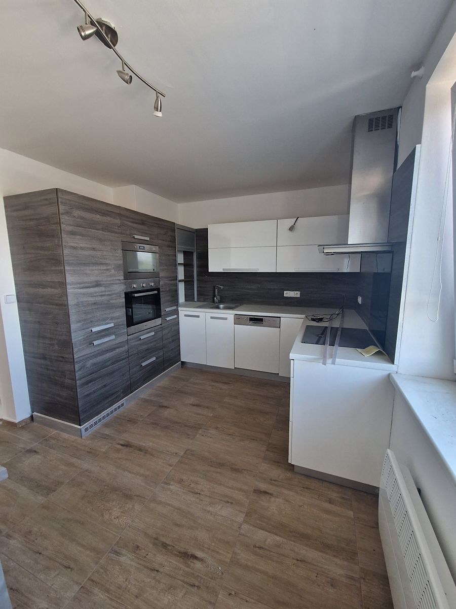 Pronájem bytu 2+kk 45 m²