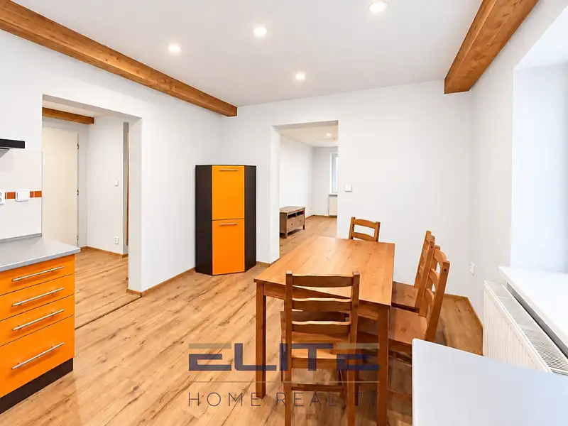 Pronájem bytu 2+kk 73 m², Liberec – náhled fotky 3