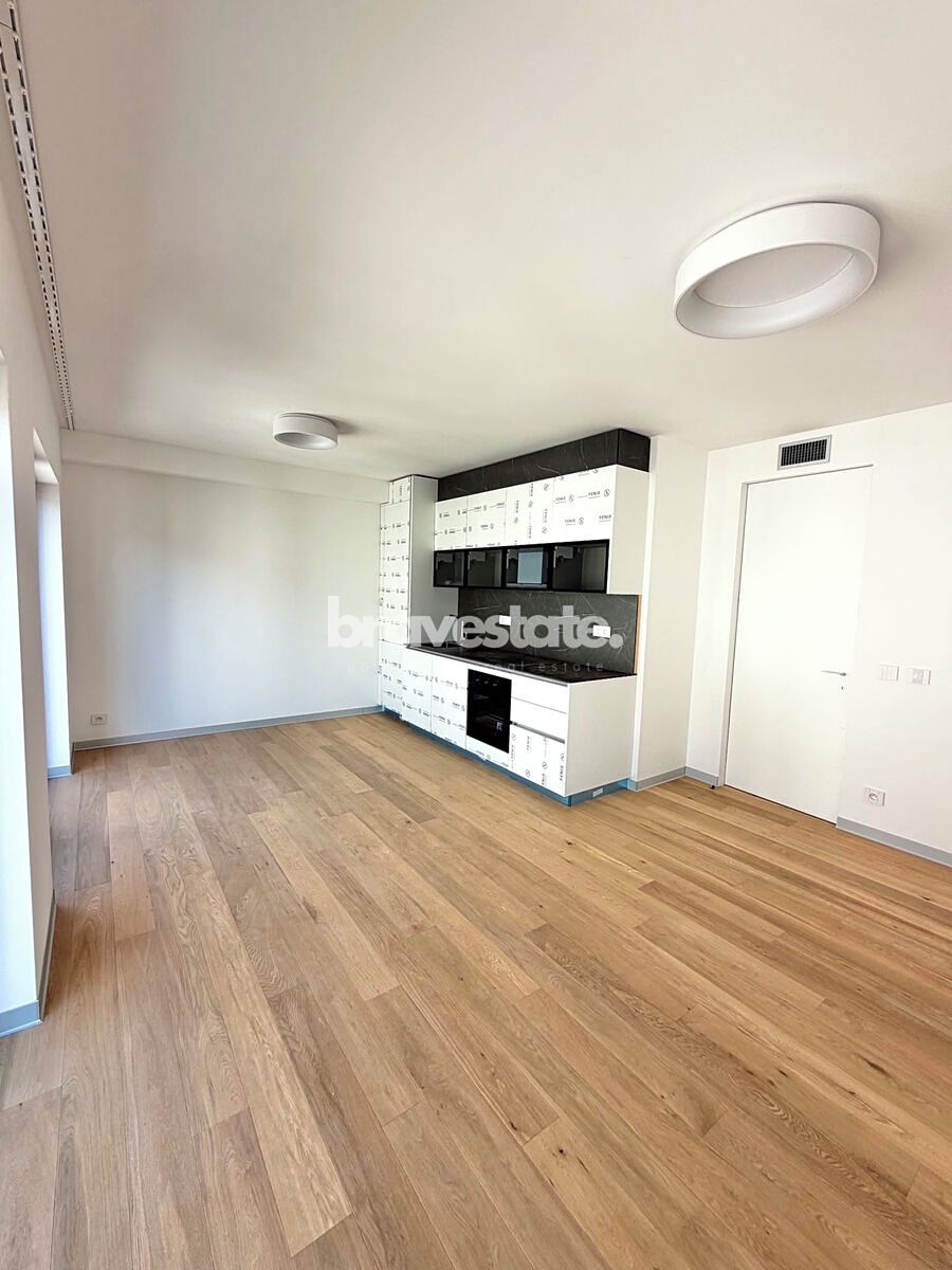 Pronájem bytu 3+kk 60 m²