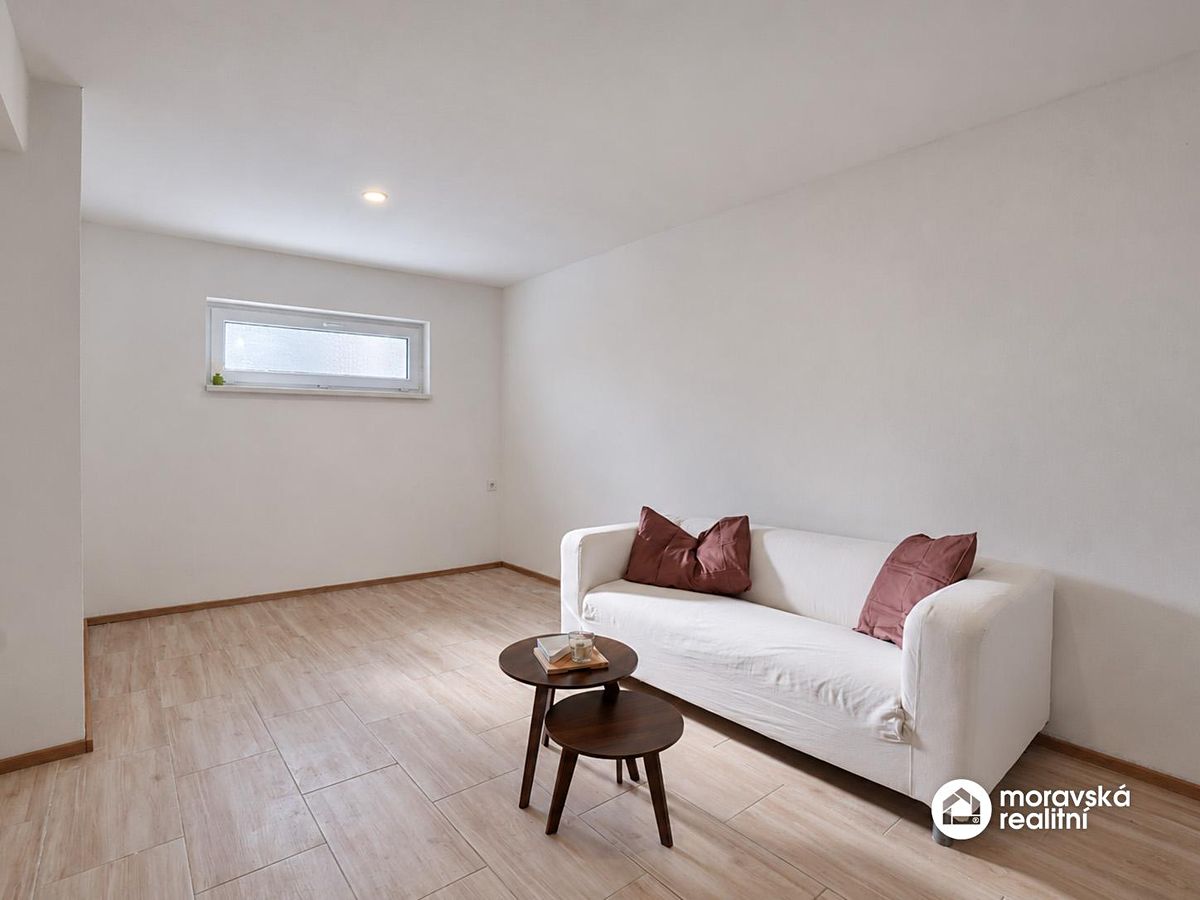 Prodej kanceláře 31 m² – fotografie 4