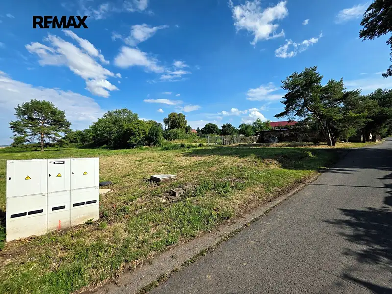 Prodej stavebního pozemku 773 m², Lišnice – náhled fotky 3