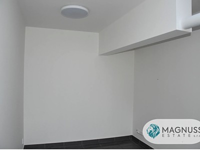 Pronájem bytu 3+kk, 72 m² (3 z 5)