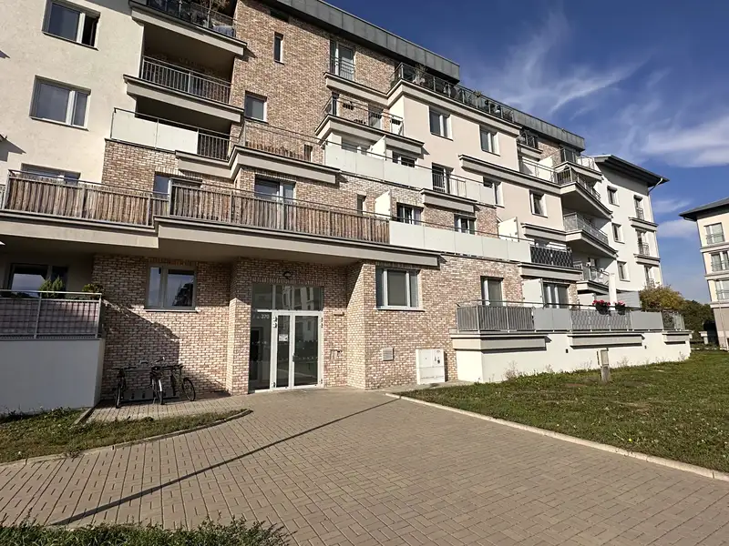Pronájem bytu 2+kk, 58 m², Pardubice