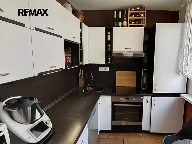 Prodej bytu 3+1 64 m², Jílové – náhled fotky 2