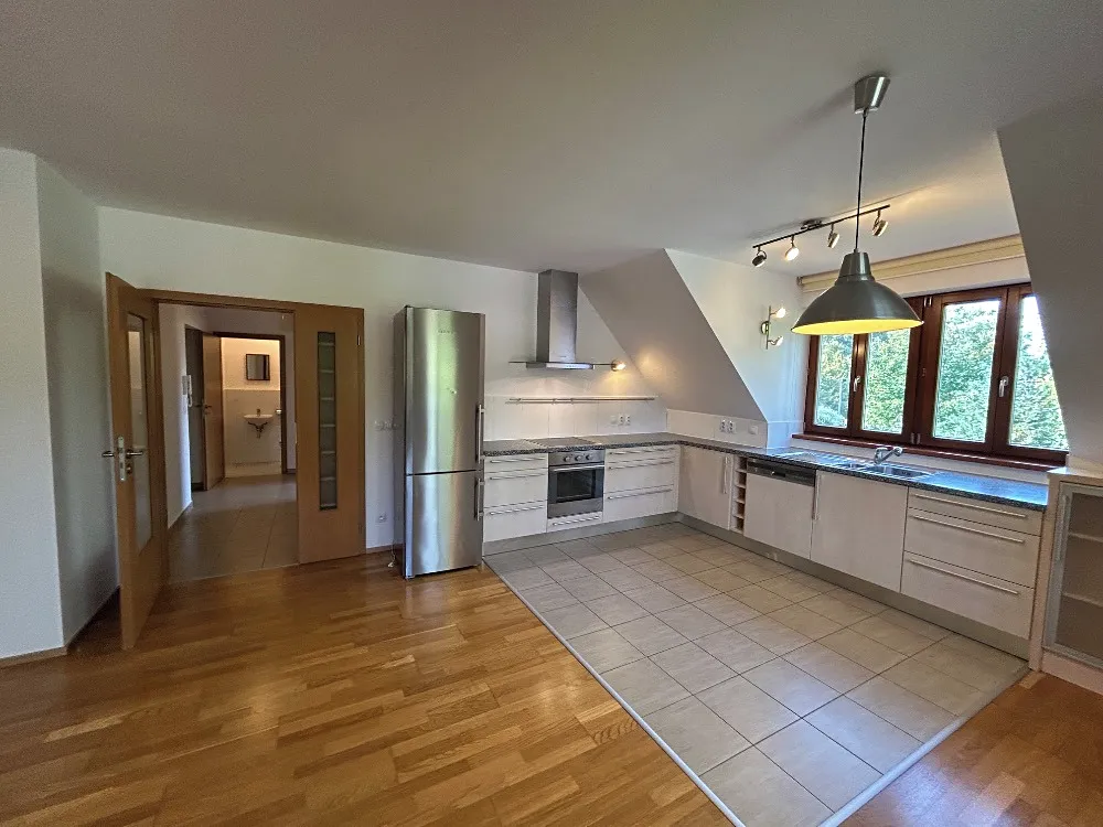 Pronájem bytu 2+kk 60 m²
