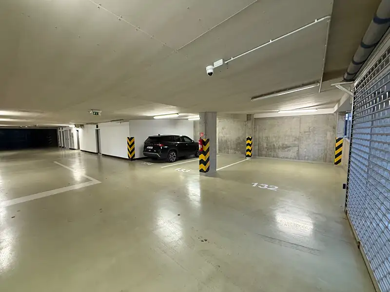 Pronájem garáže 22 m², Praha – náhled fotky 3
