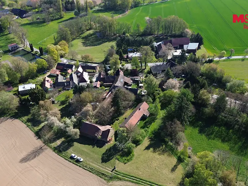 Prodej zemědělské usedlosti 90 m², pozemek 6061 m², Bečváry – náhled fotky 3