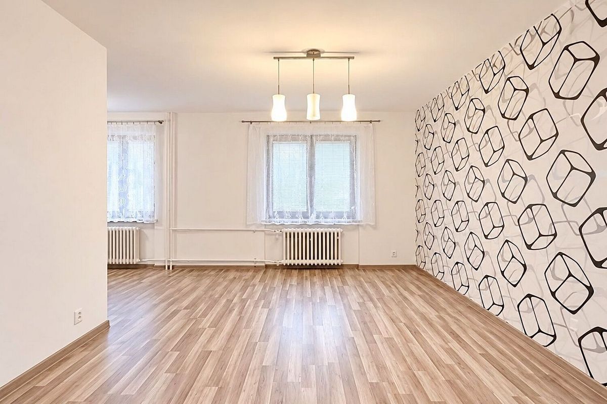 Pronájem bytu 2+kk 52 m² – fotografie 3