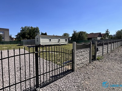 Prodej pozemku, 1 305 m² (2 z 13)