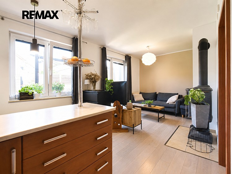 Prodej bytu 3+kk, 75 m² (3 z 22)