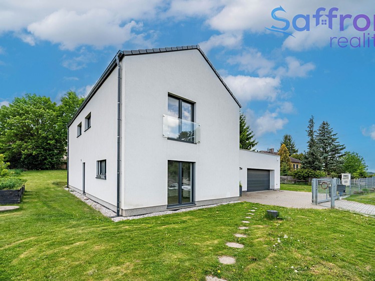Prodej domu, 241 m² (2 z 30)