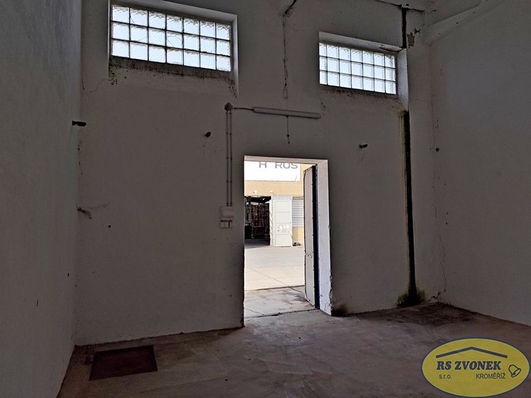 Pronájem komerčního prostoru, 33 m² (3 z 5)