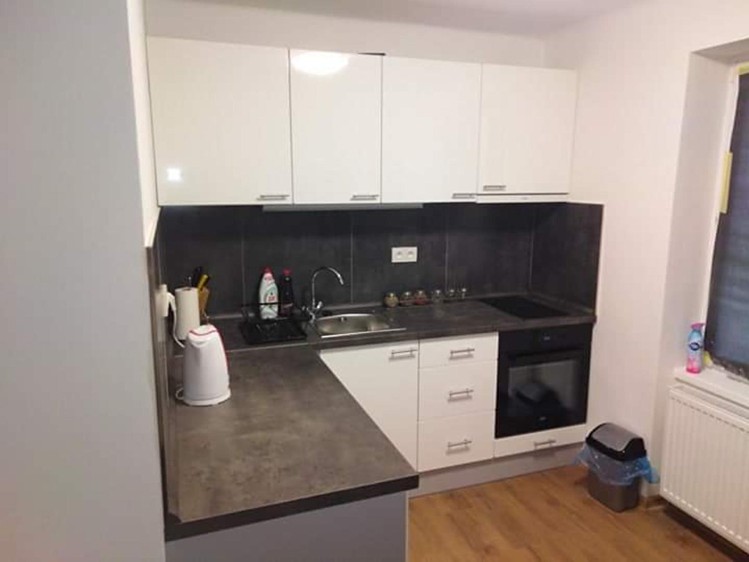 Wohnung 1+1 zum Kauf, 28 m² (8 von 10)
