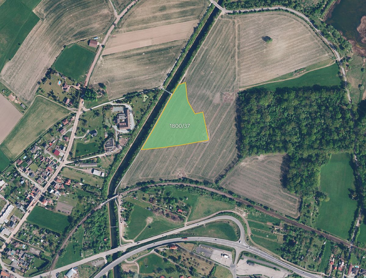 Prodej pole 15942 m², Provodov-Šonov – fotka 1 z 3