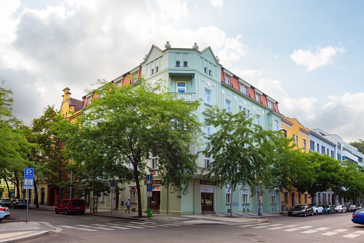 Prodej bytu 2+1 72 m², Praha – fotka 1 z 3